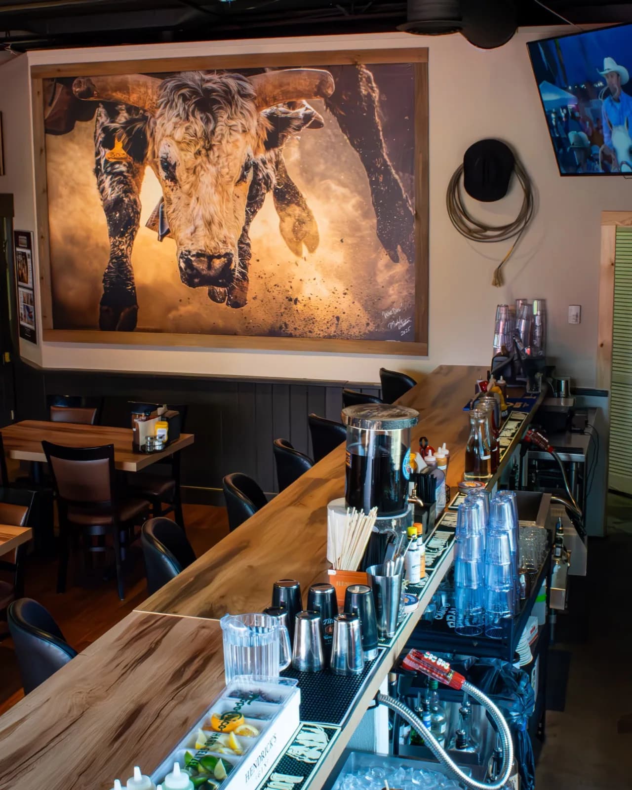 Cowboy Lounge bar and western lounge setting